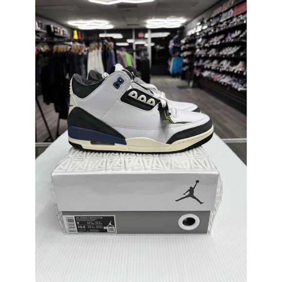 Size 9 - A Ma Maniére x Air Jordan 3 Retro OG SP Diffused Blue HV8571-100 main image 8